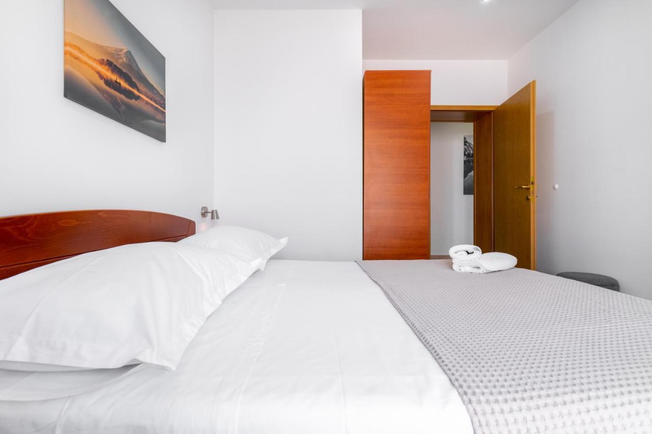Apartmani Roko Baška Voda Buitenkant foto