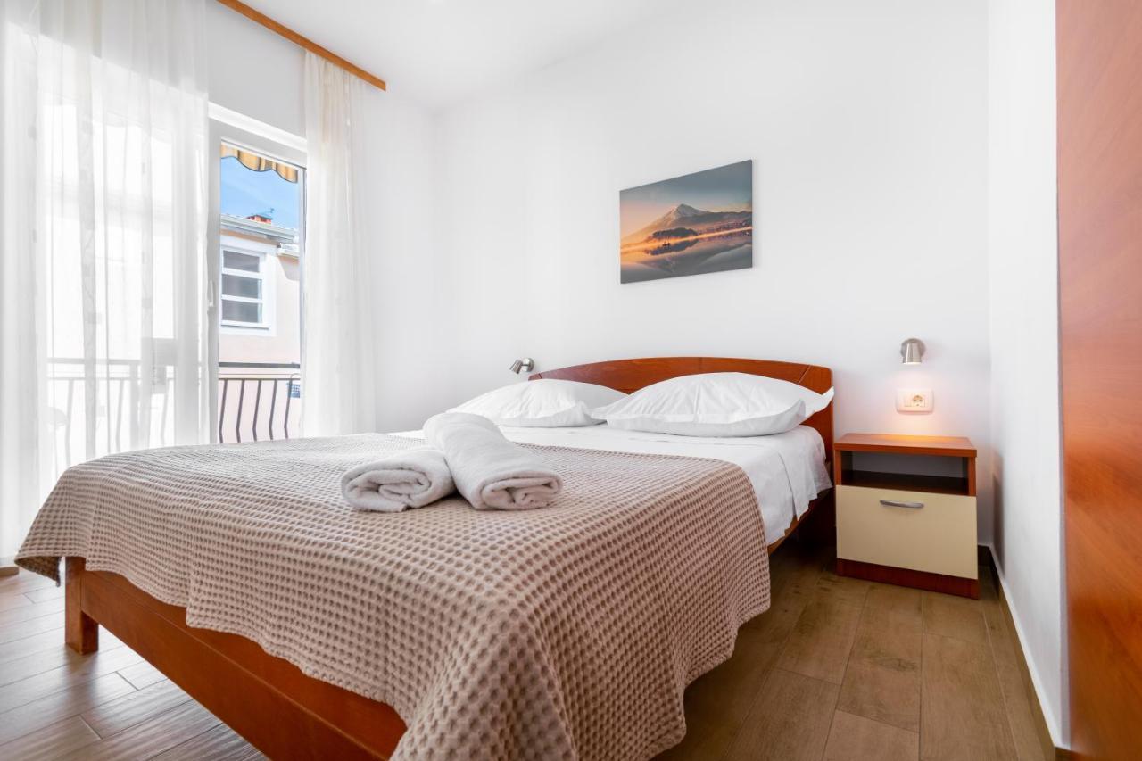Apartmani Roko Baška Voda Buitenkant foto
