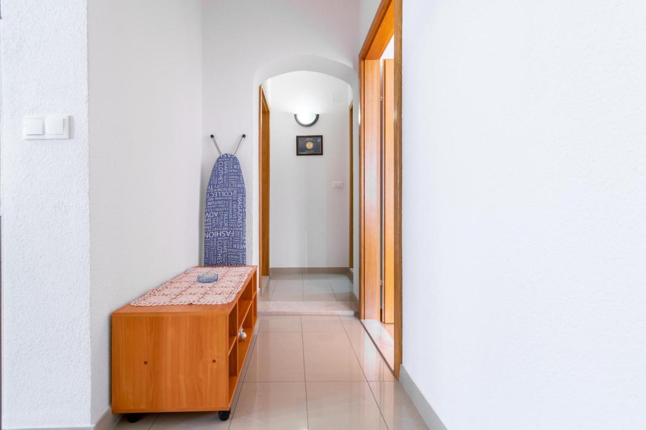 Apartmani Roko Baška Voda Buitenkant foto