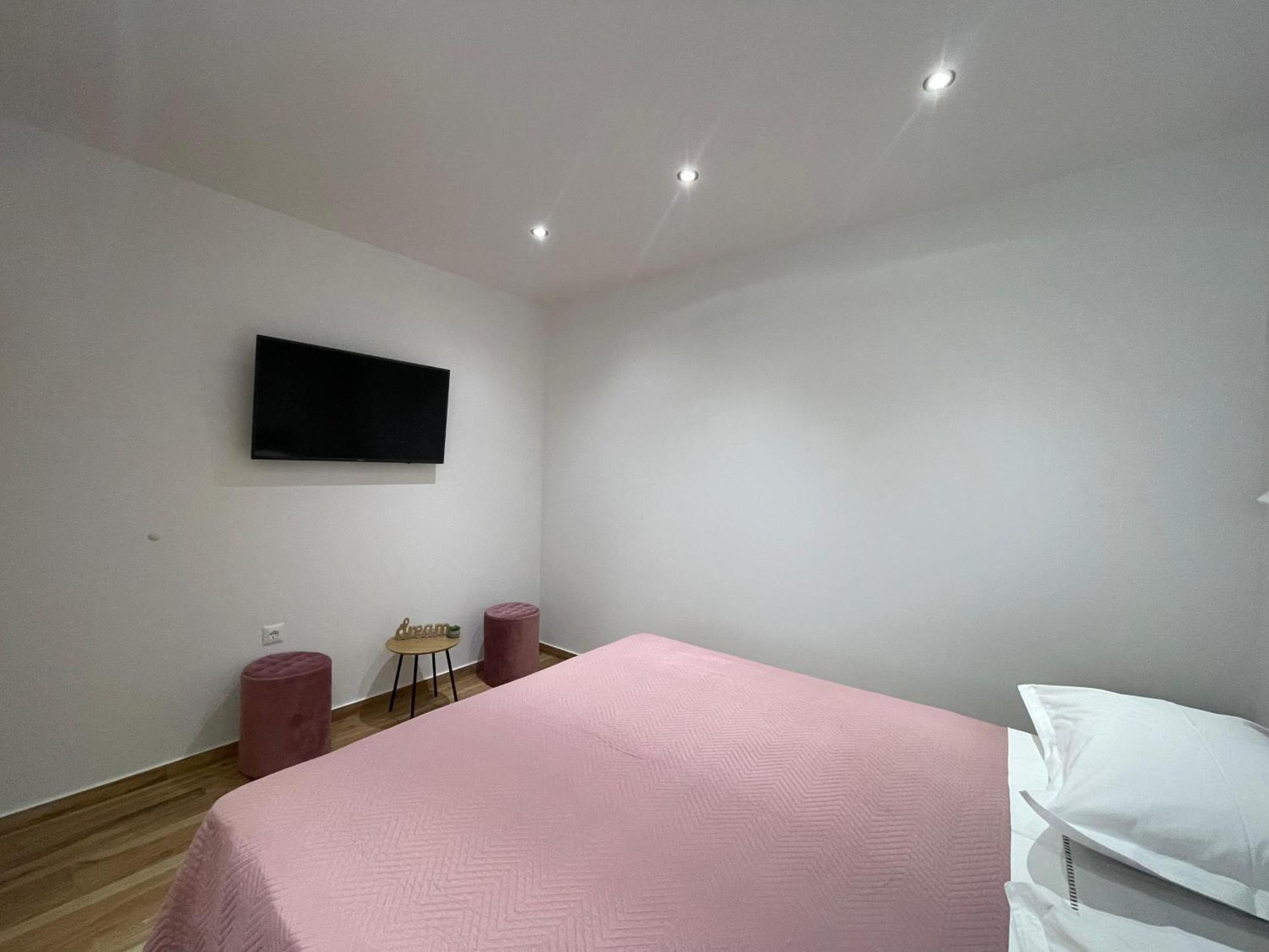 Apartmani Roko Baška Voda Buitenkant foto